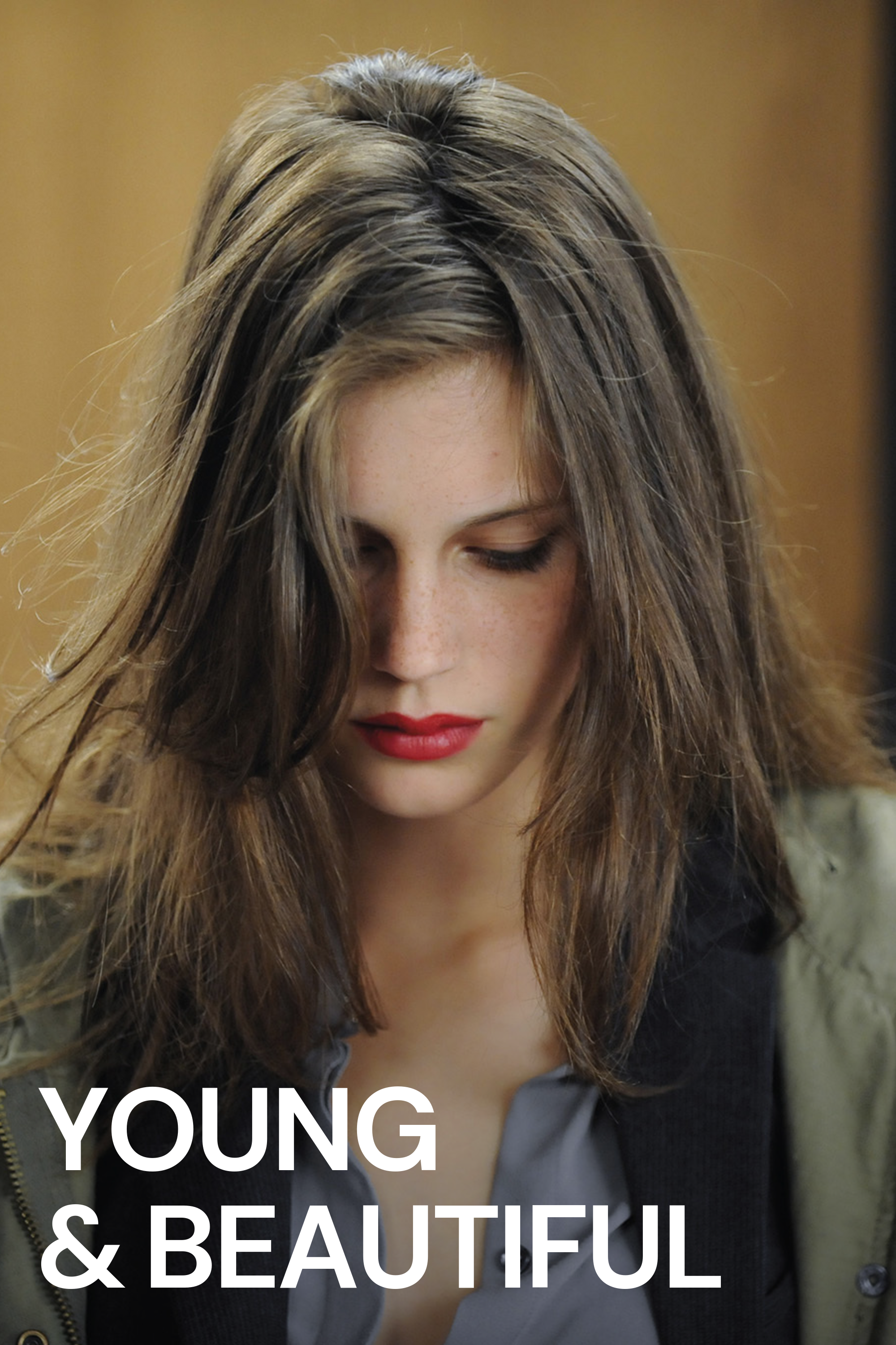 دانلود فیلم Young & Beautiful 2013 با زیرنویس چسبیده دانلود فیلم Young & Beautiful 2013 با زیرنویس چسبیده